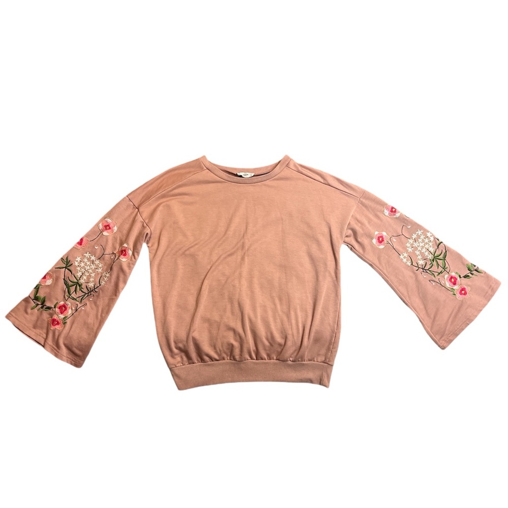 Entro pink embroidered top